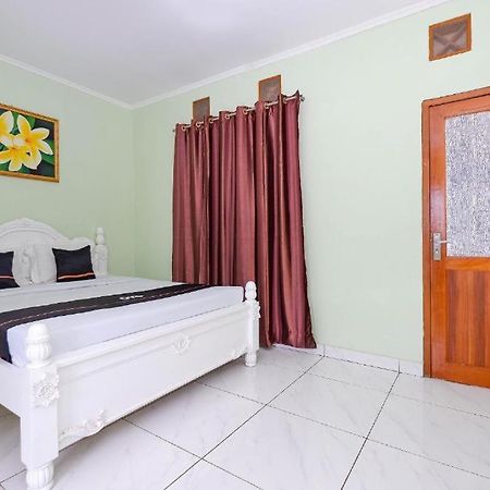 Guest House Gethsemane Salatiga Exterior foto